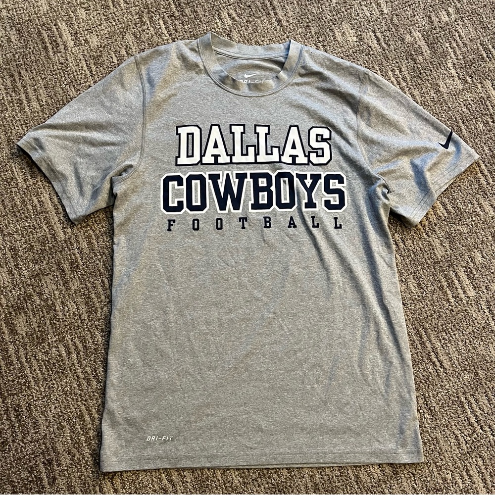 Nike Dri-Fit Dallas Cowboys Football Tshirt, gray, Adult Small